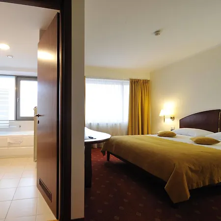 Minerva 4* Bukarest
