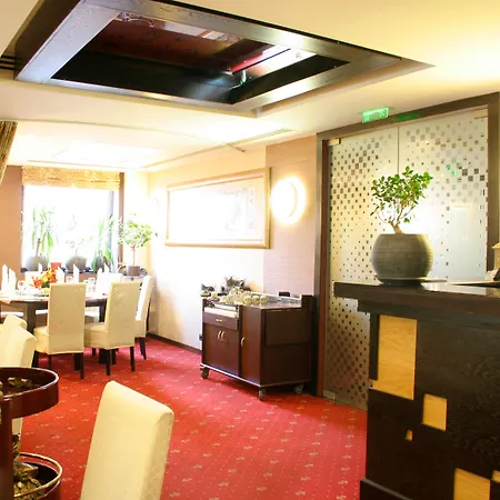 Minerva 4* Bukarest