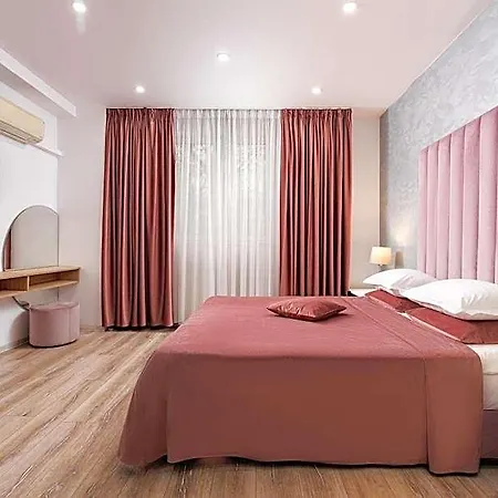 Minerva Hotell 4*