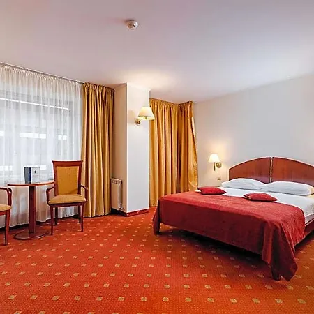 Minerva Hotell 4*