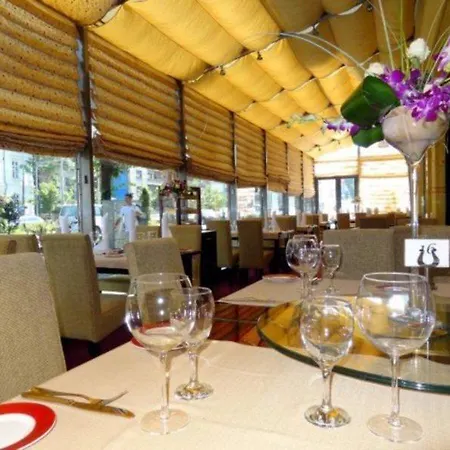 Hotell Minerva Bukarest