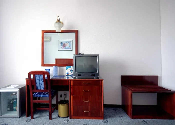 فندق مينيرفا 4*